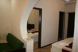 Проживание в семье Guest house Medea Кутаиси Апартаменты с балконом-7