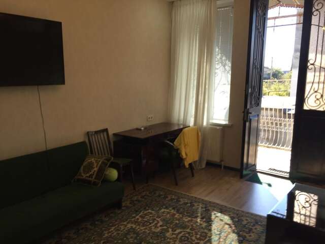Проживание в семье Guest house Medea Кутаиси-26