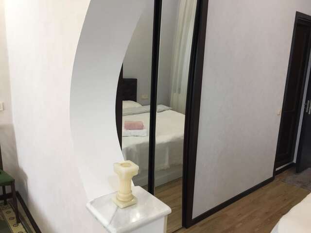 Проживание в семье Guest house Medea Кутаиси-8